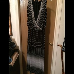 SaleToday/WhiteHouseBlackMarket Dress